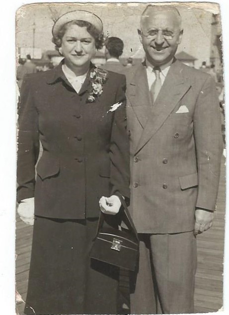Rae and Morris Berger, Atlantic City, late 1940s early 1950s
